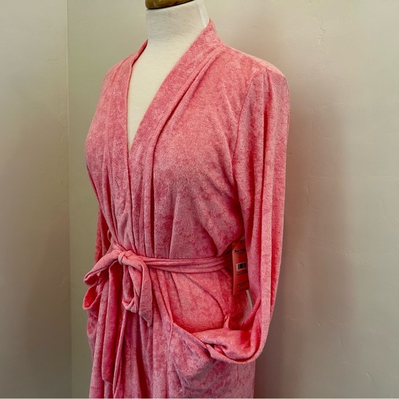 Juicy Couture Robe - Picture 2 of 6